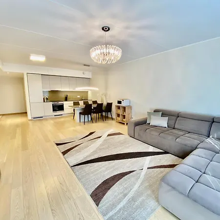 Prime Haven Near Sea & Park, Free Parking, Terrace Appartement Tallinn